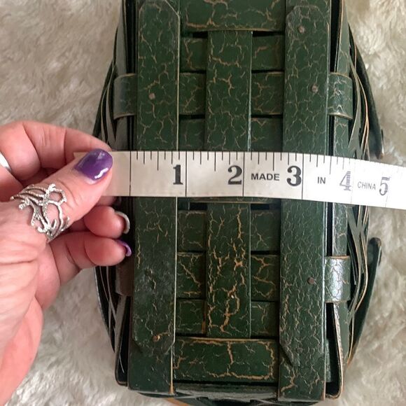 Henn Workshops Basket Green Crackled Christmas Keepsake Handles Hand Crafted - Picture 10 of 12